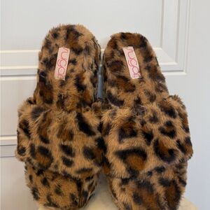 Y2K SUGAR PLATFORM SANDLES FAUX FUR CHEETAH LEOPARD SIZE 10